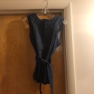 Sleeveless chambray top